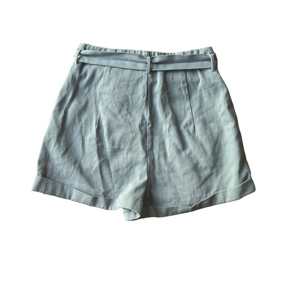 nasty gal mint shorts with belt - Picture 2 of 3